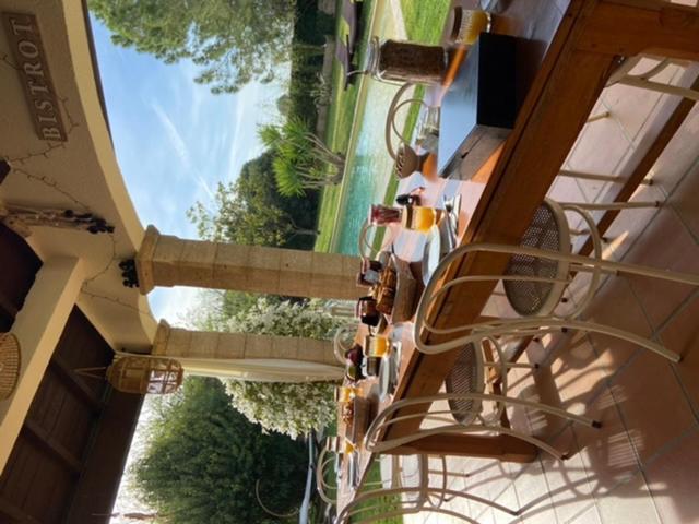 אימארגואס Le Patio, Chambres D Hotes Pour Adultes En Camargue, Possibilite De Naturisme A La Piscine, מראה חיצוני תמונה